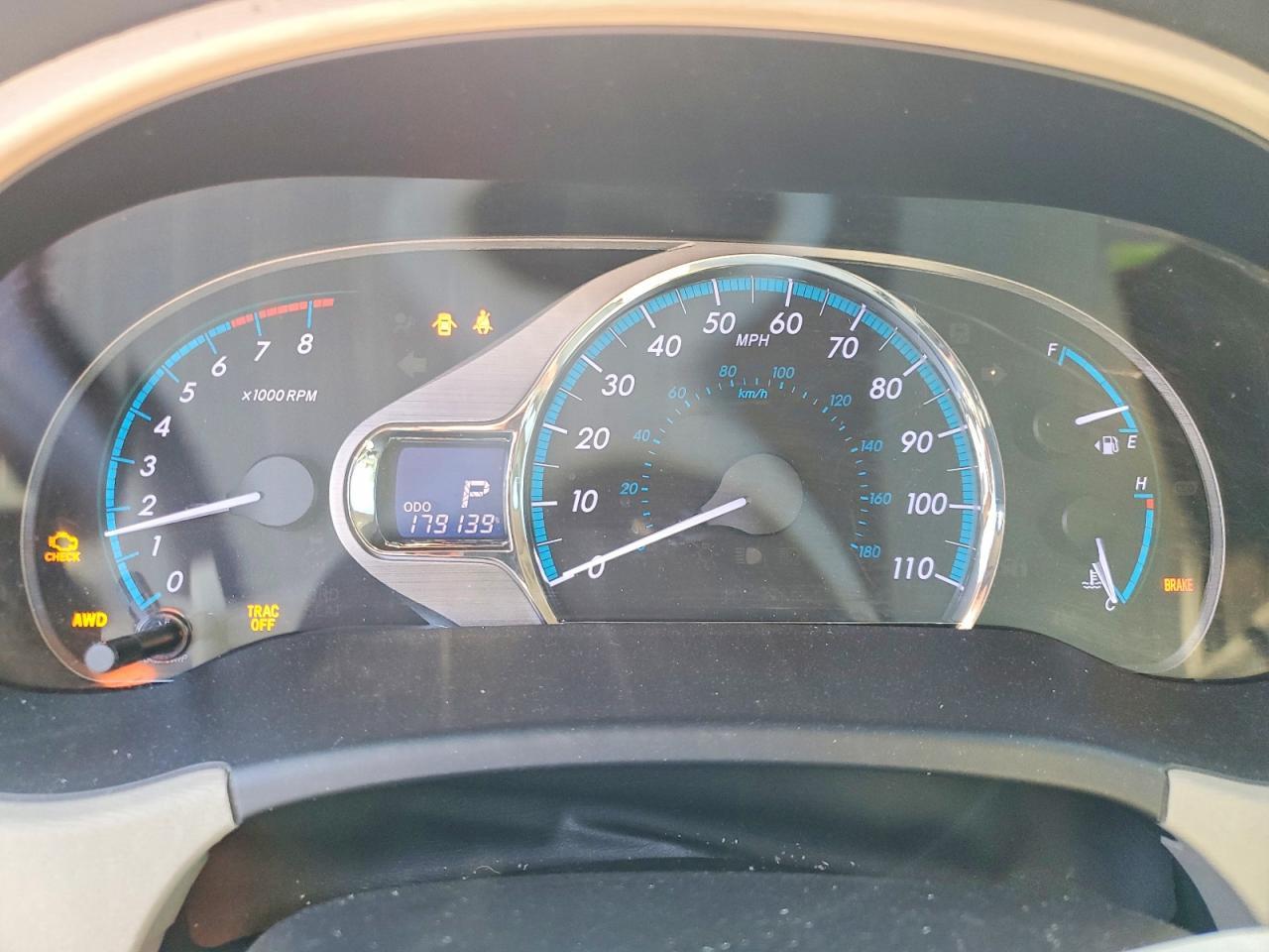 2013 TOYOTA SIENNA