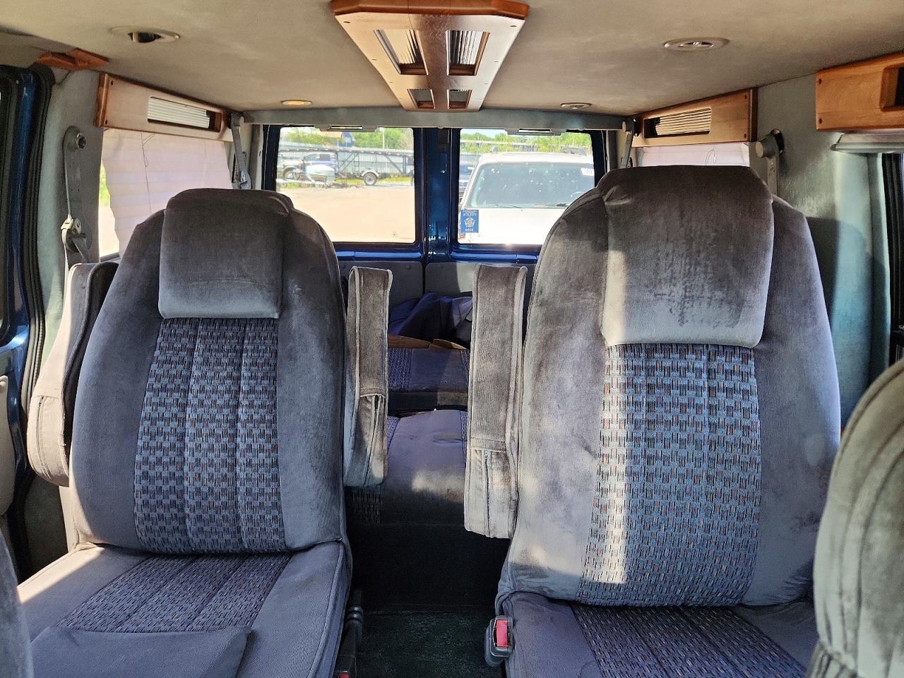 2002 CHEVROLET Astro