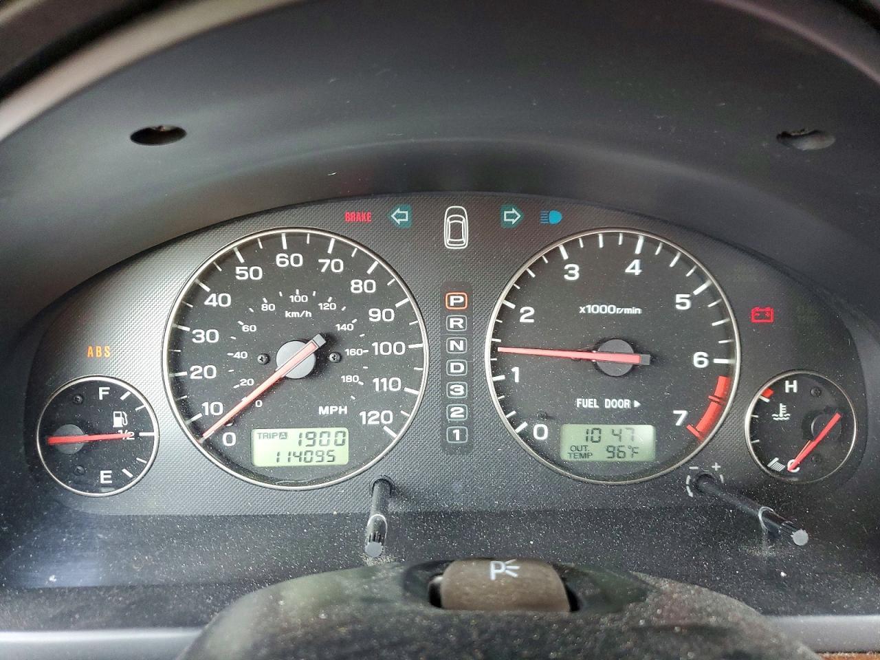2003 SUBARU Legacy