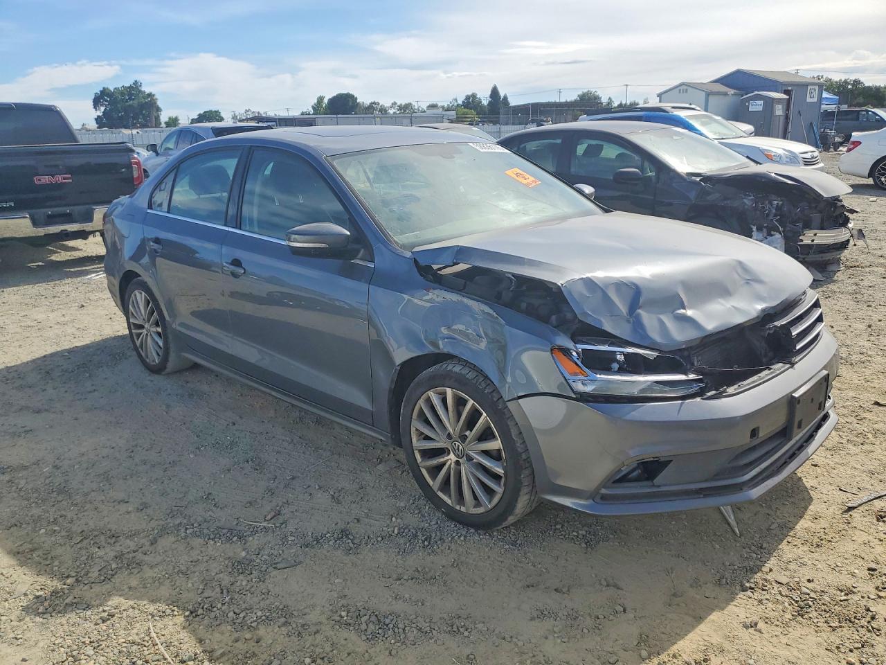 2016 VOLKSWAGEN JETTA