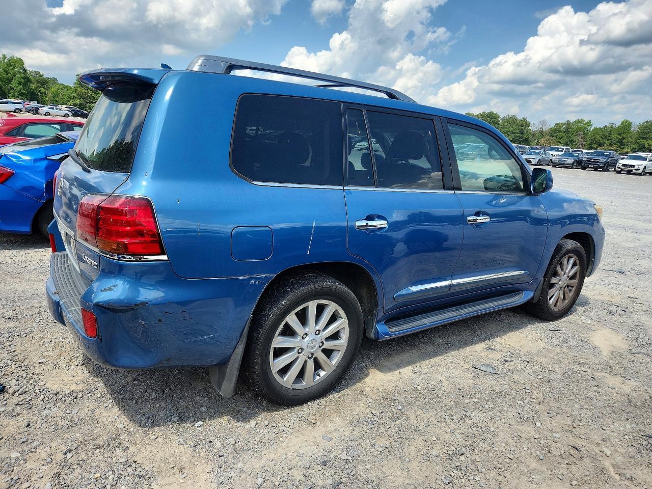 2009 LEXUS LX 570