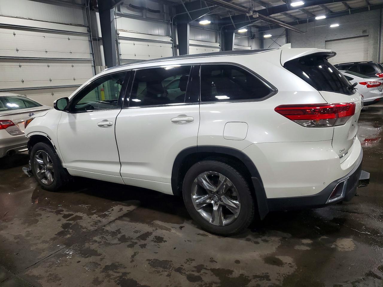 2018 TOYOTA HIGHLANDER