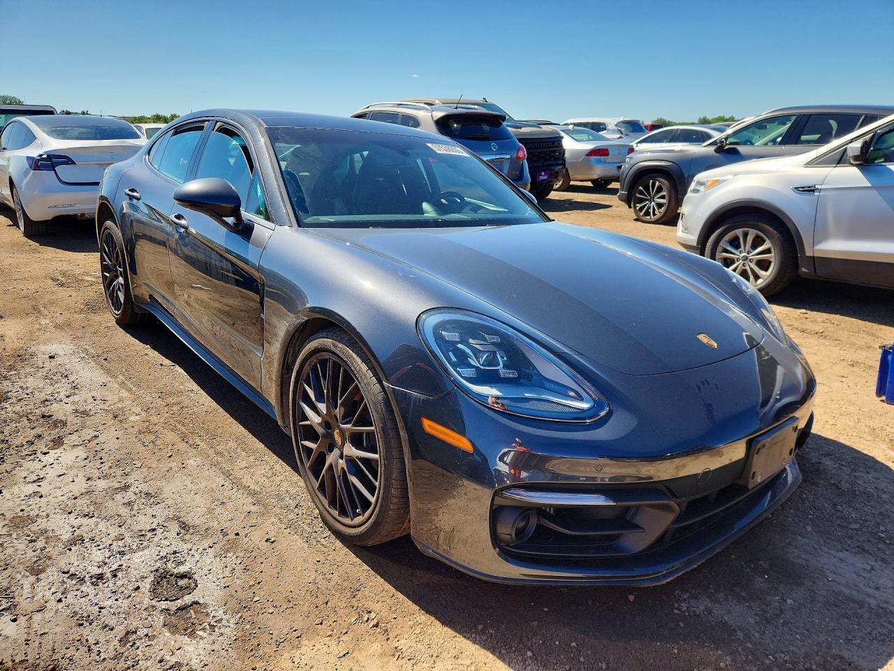 2021 PORSCHE Panamera