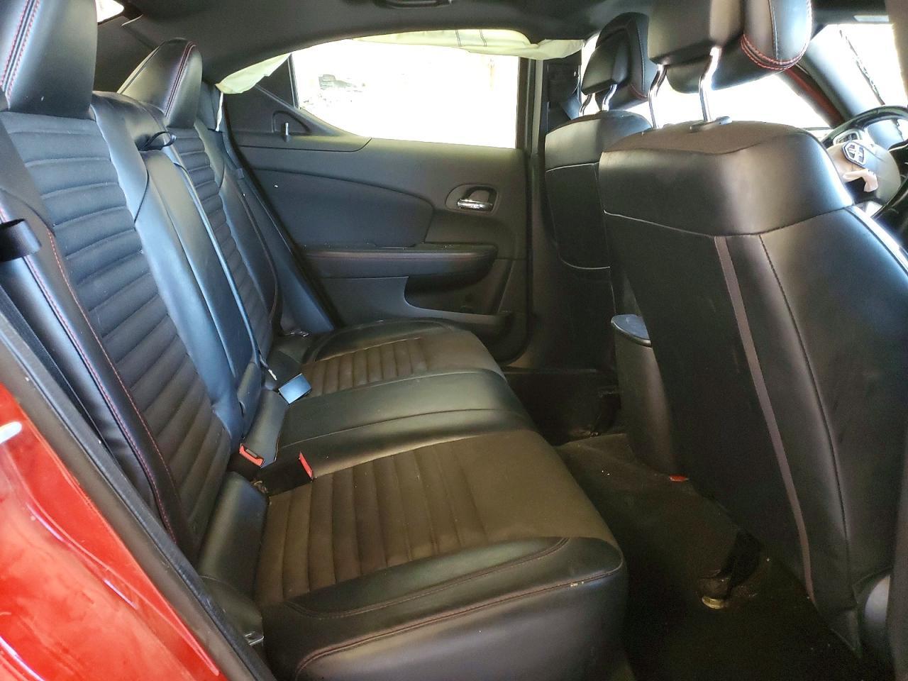 2013 DODGE Avenger