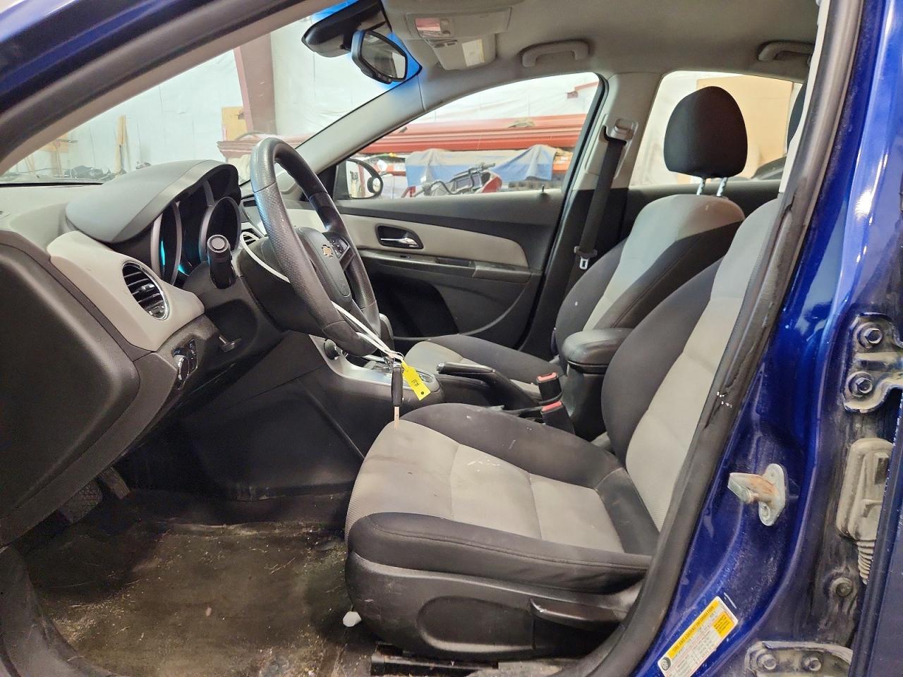 2012 CHEVROLET CRUZE