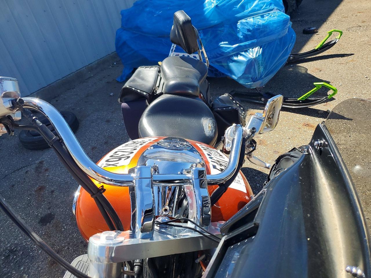 2002 HONDA VTX1800