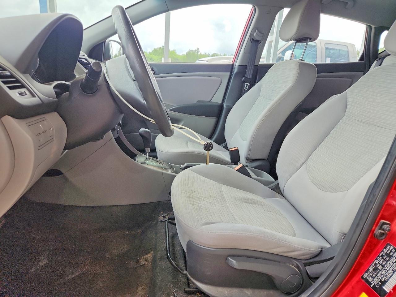 2016 HYUNDAI ACCENT