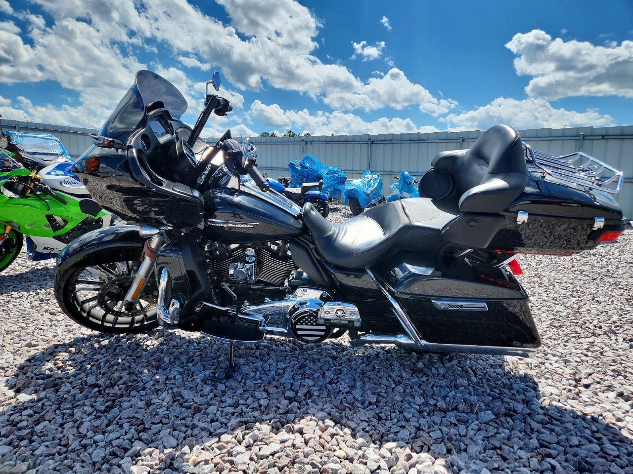 2018 HARLEY-DAVIDSON FLTRU