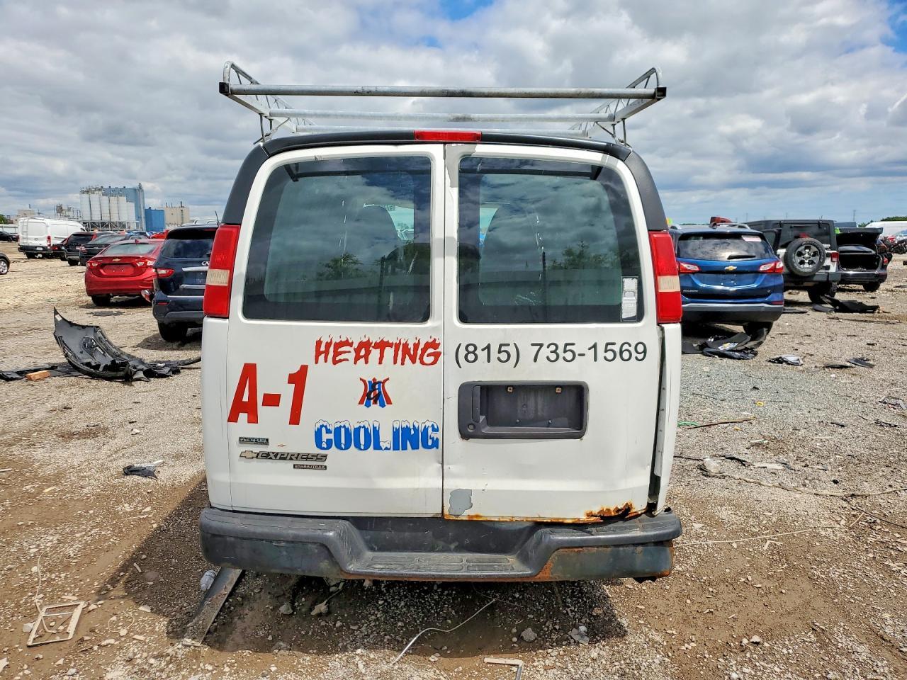 2012 CHEVROLET EXPRESS 2500