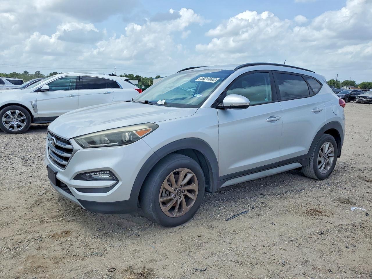 2017 HYUNDAI TUCSON