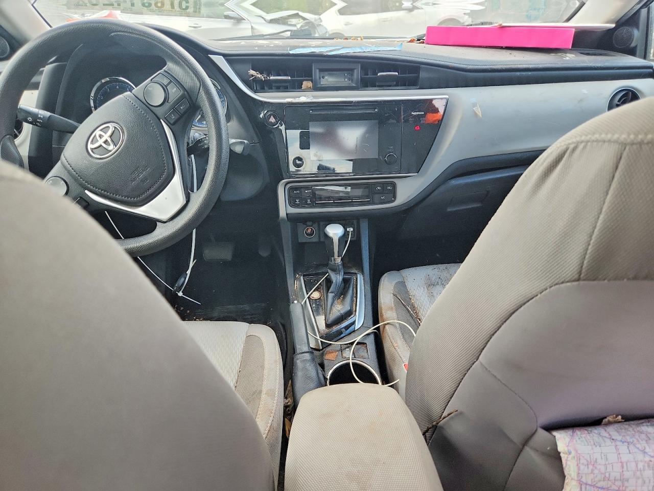 2017 TOYOTA COROLLA