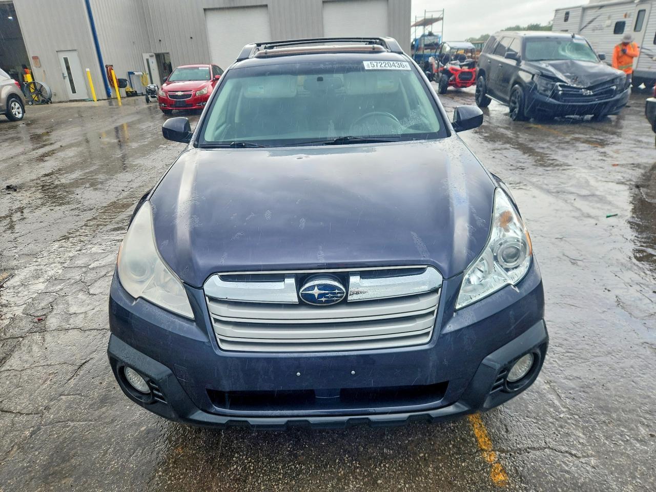 2013 SUBARU Outback