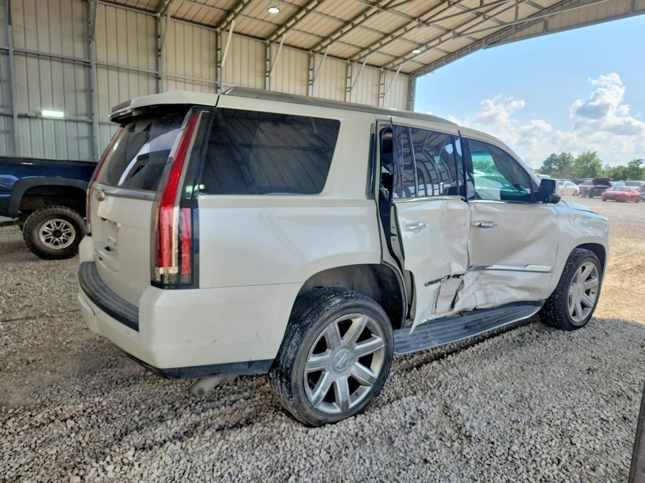 2019 CADILLAC ESCALADE