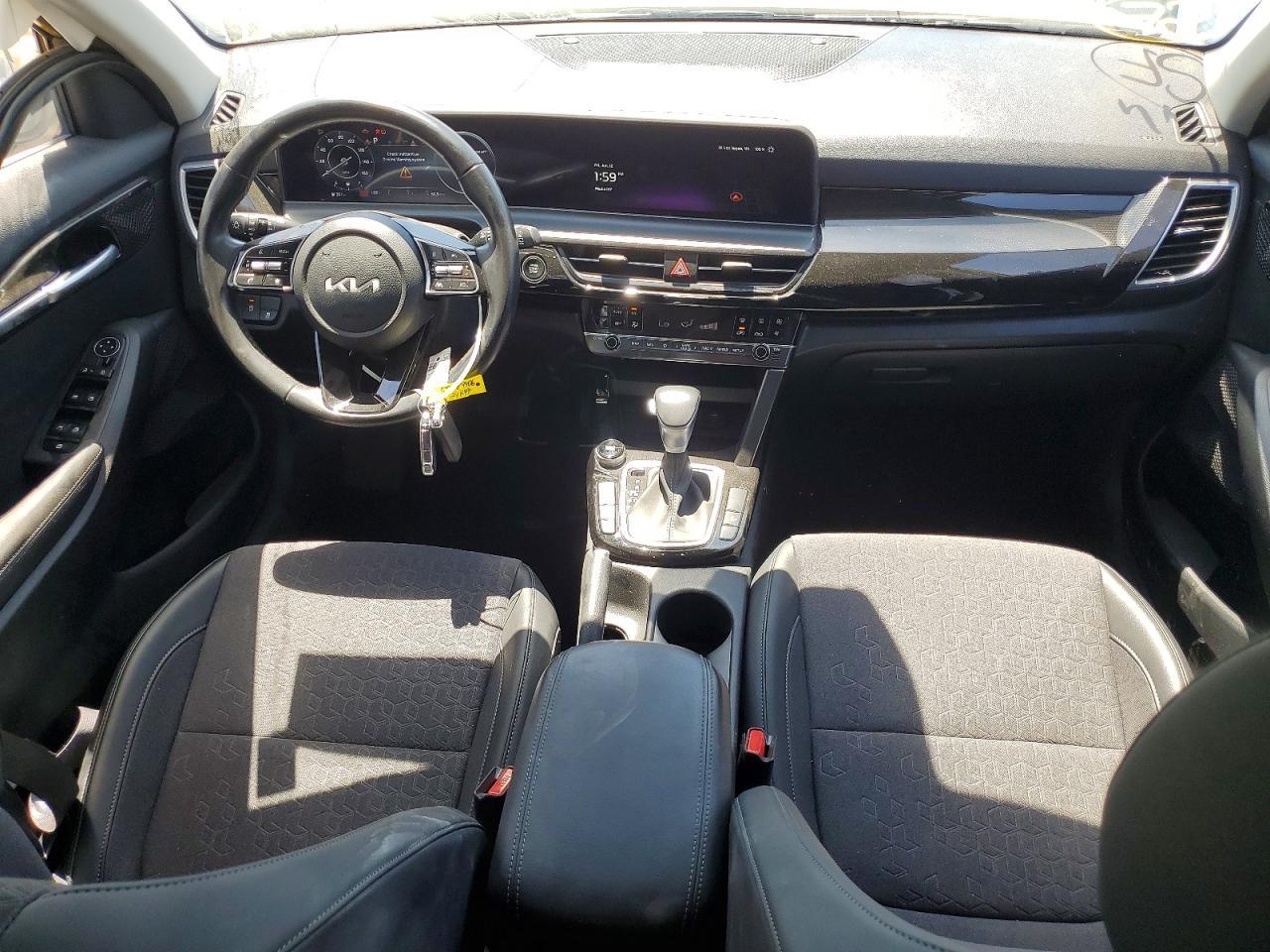2024 KIA SELTOS
