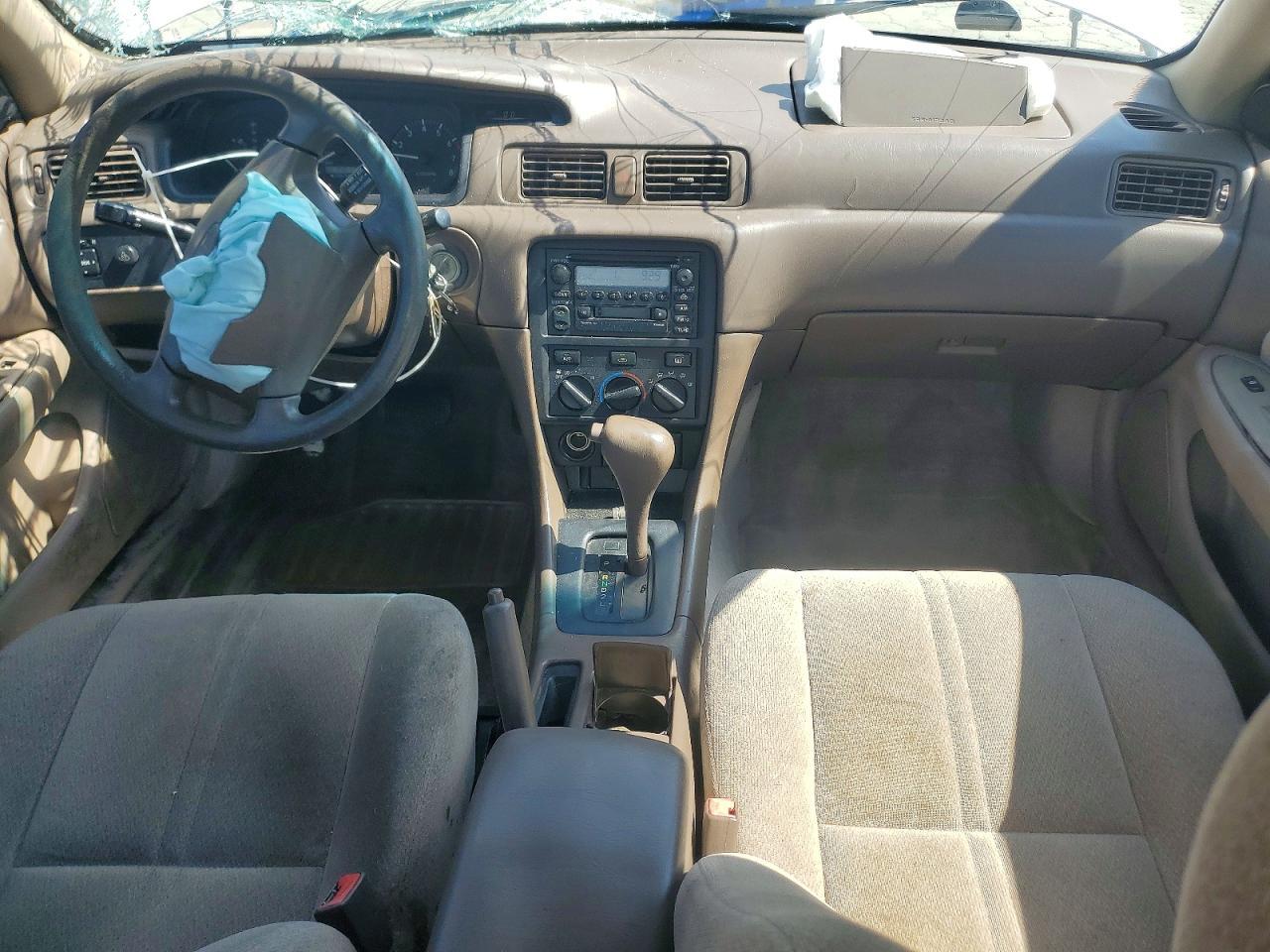 2000 TOYOTA CAMRY