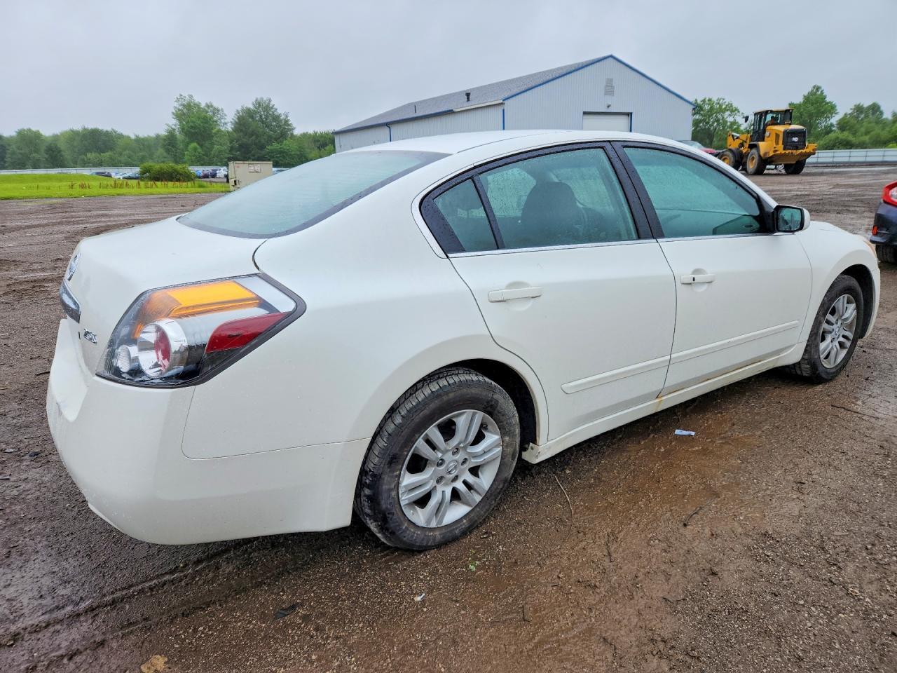 2010 NISSAN ALTIMA