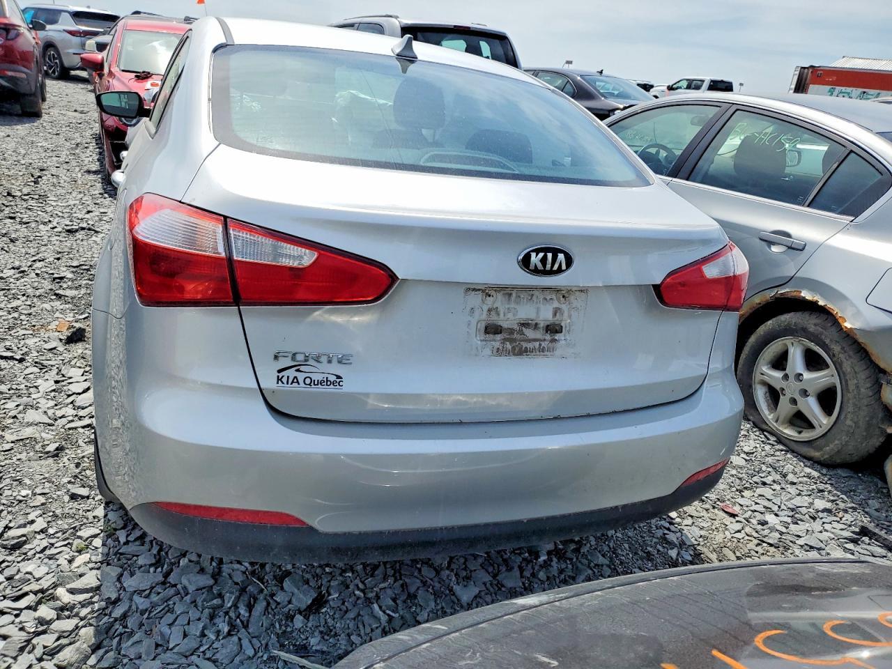 2016 KIA FORTE