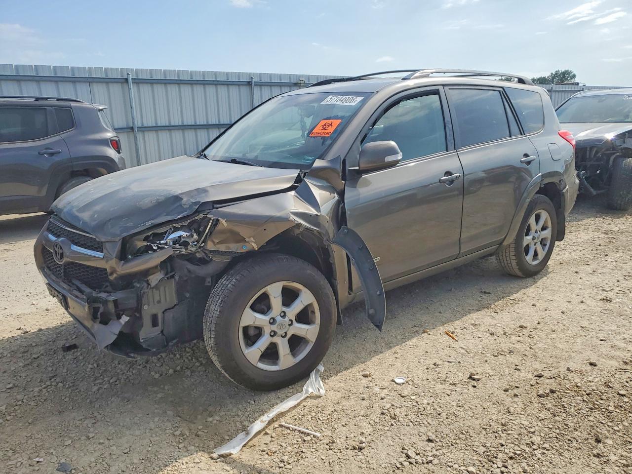 2011 TOYOTA RAV4