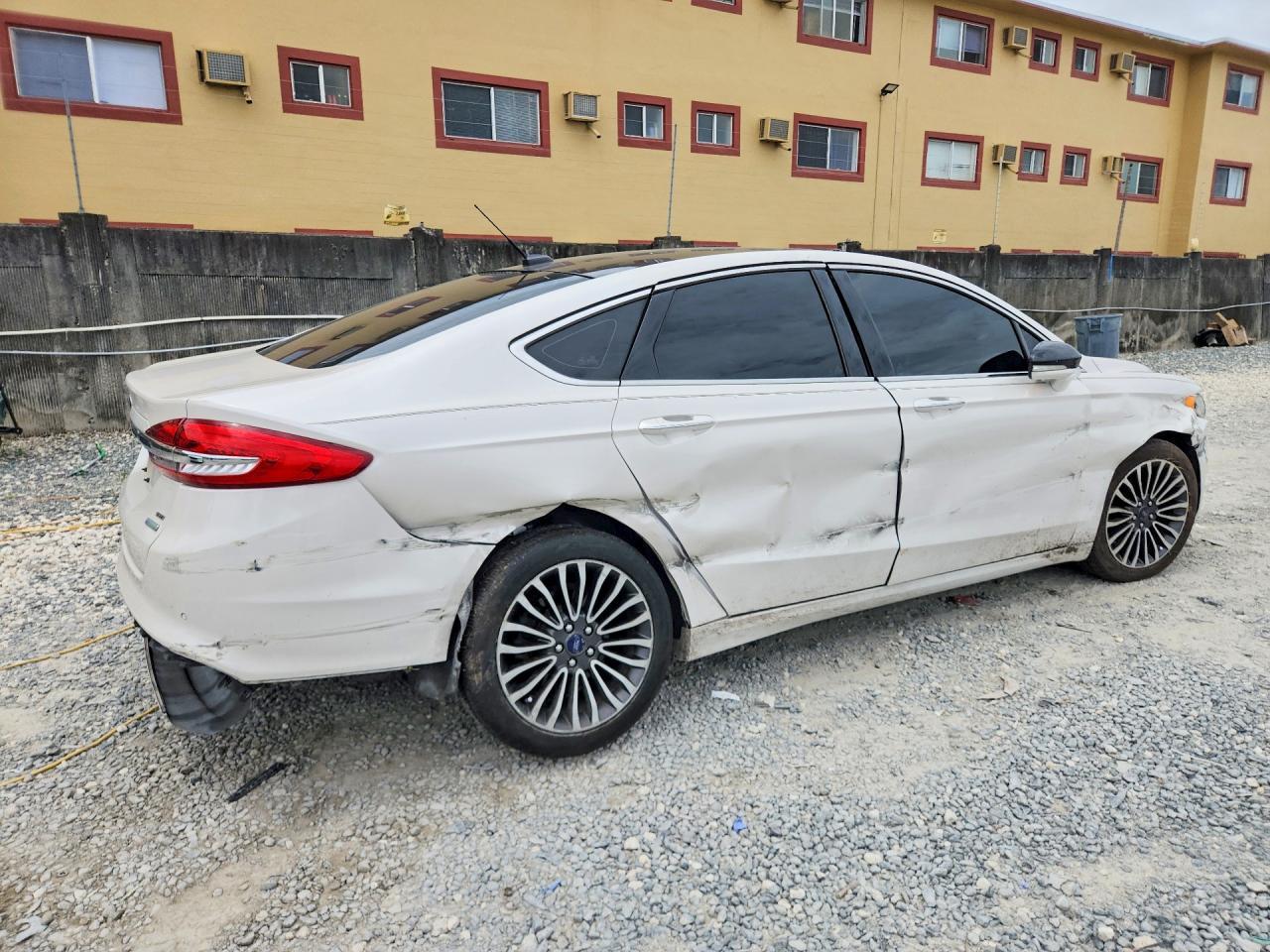 2017 FORD FUSION
