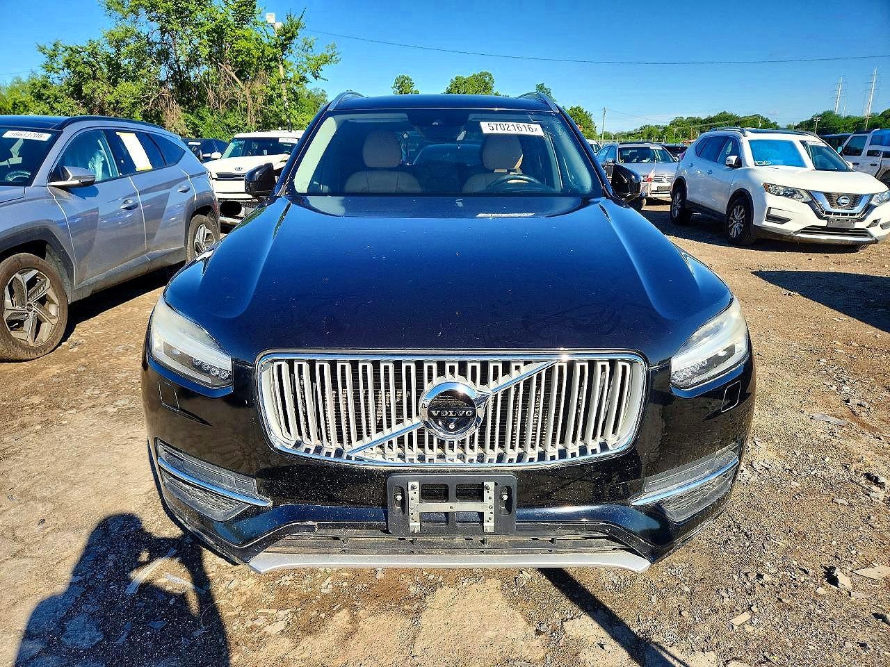 2016 VOLVO XC90
