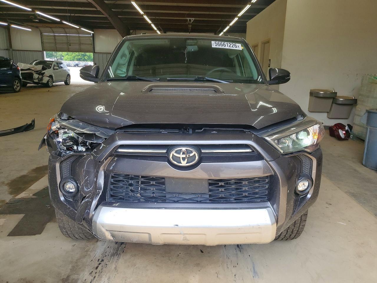 2021 TOYOTA 4Runner