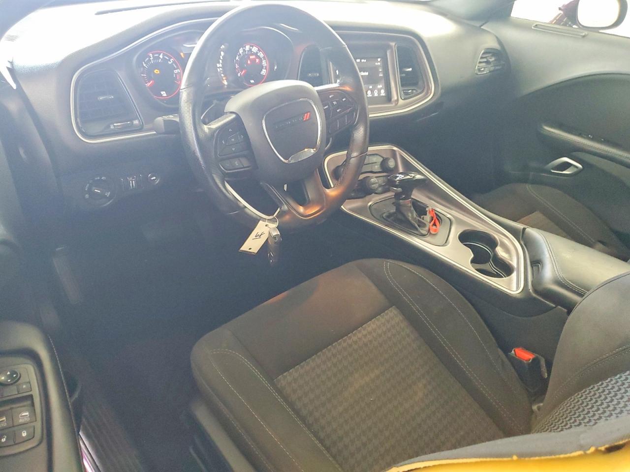 2021 DODGE Challenger