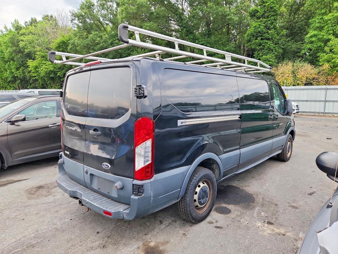 2015 FORD Transit
