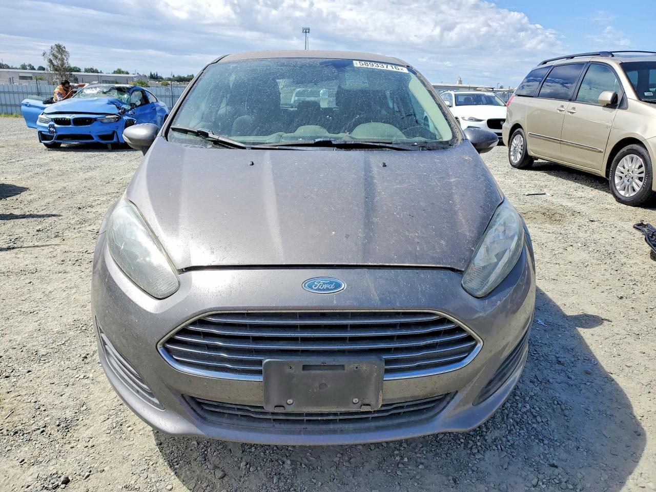 2014 FORD Fiesta