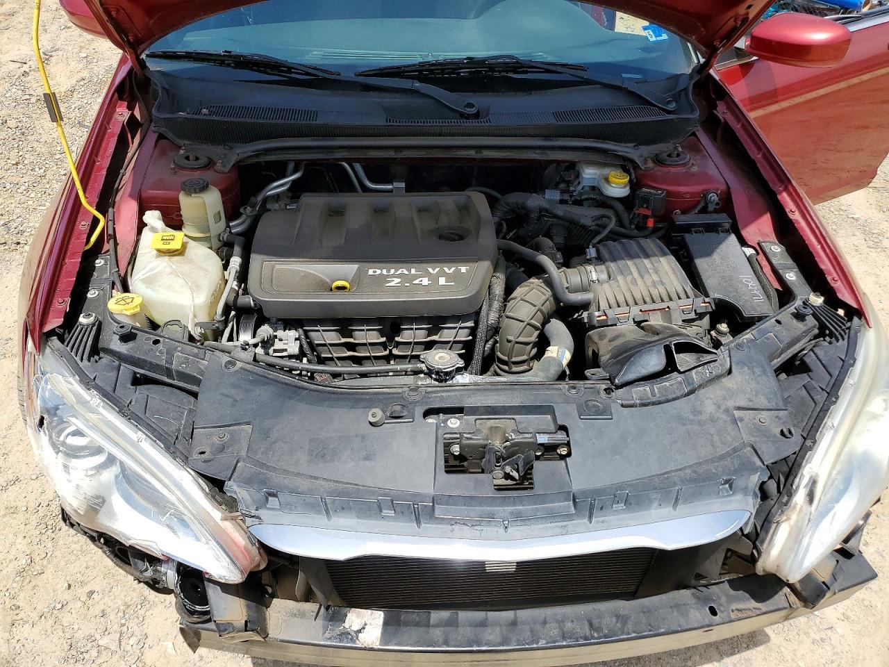 2013 CHRYSLER 200