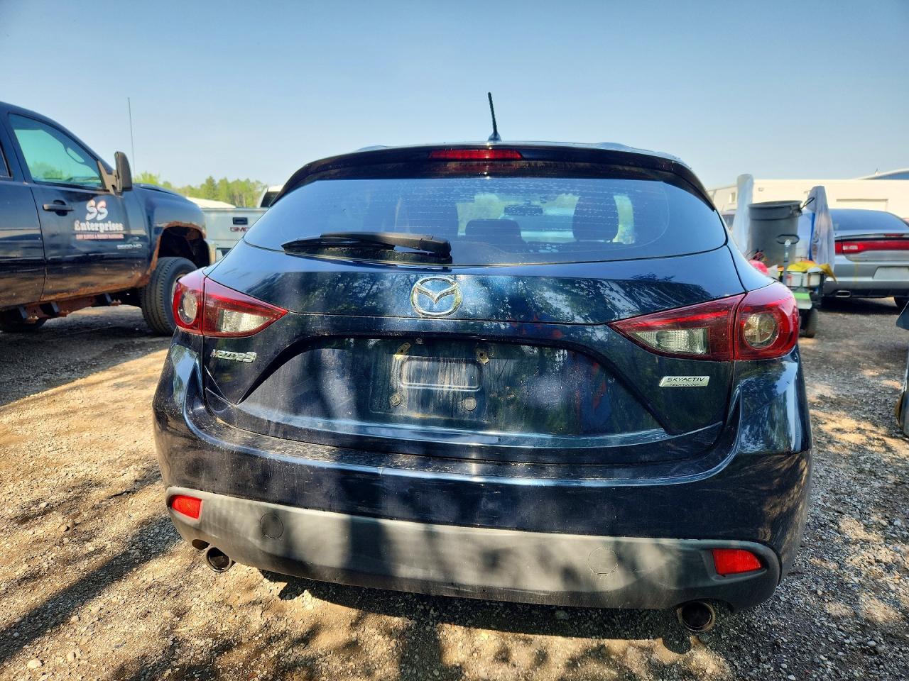 2015 MAZDA 3