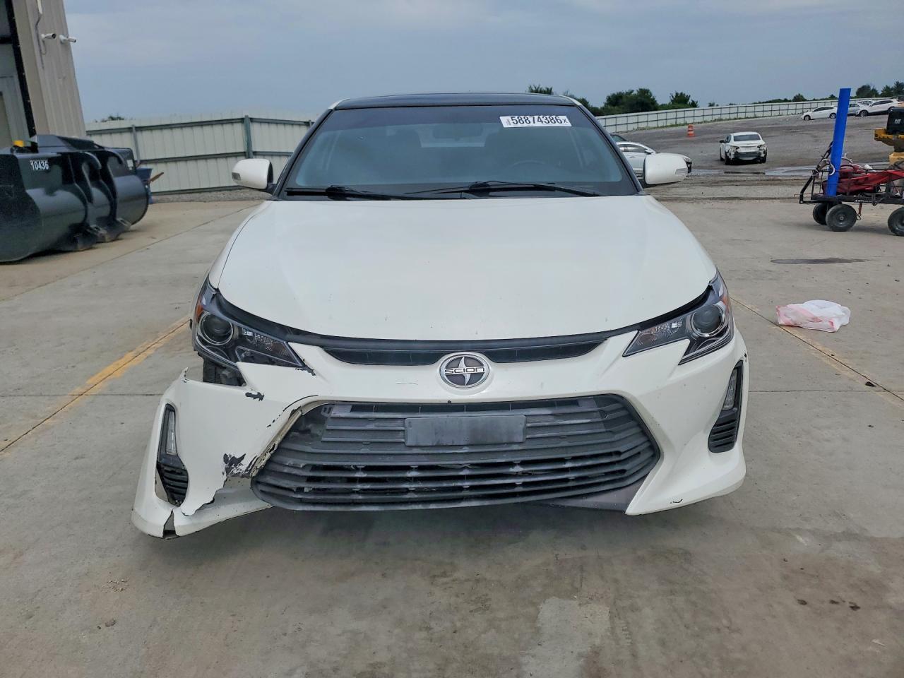 2016 SCION TC