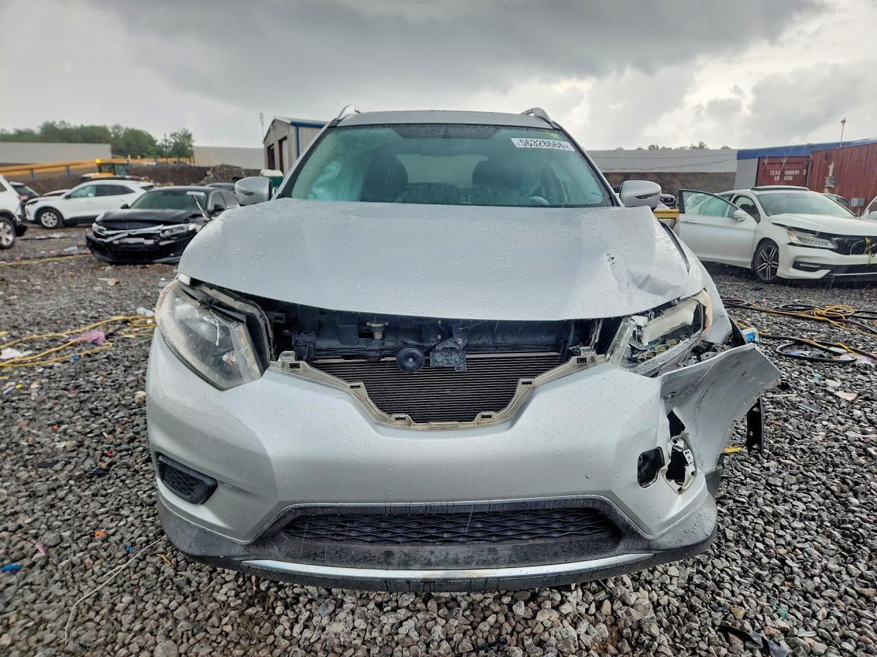 2016 NISSAN ROGUE