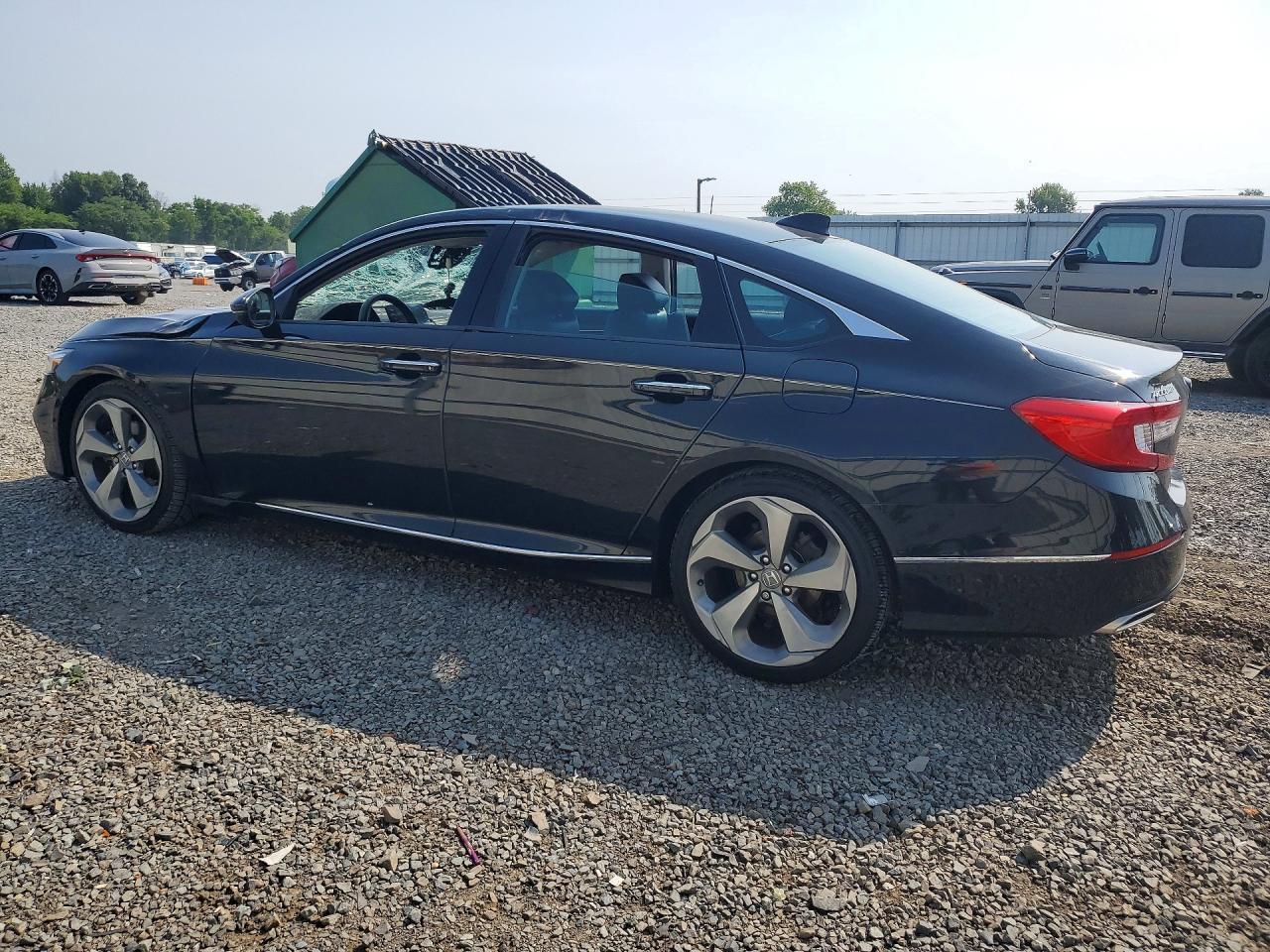 2018 HONDA ACCORD