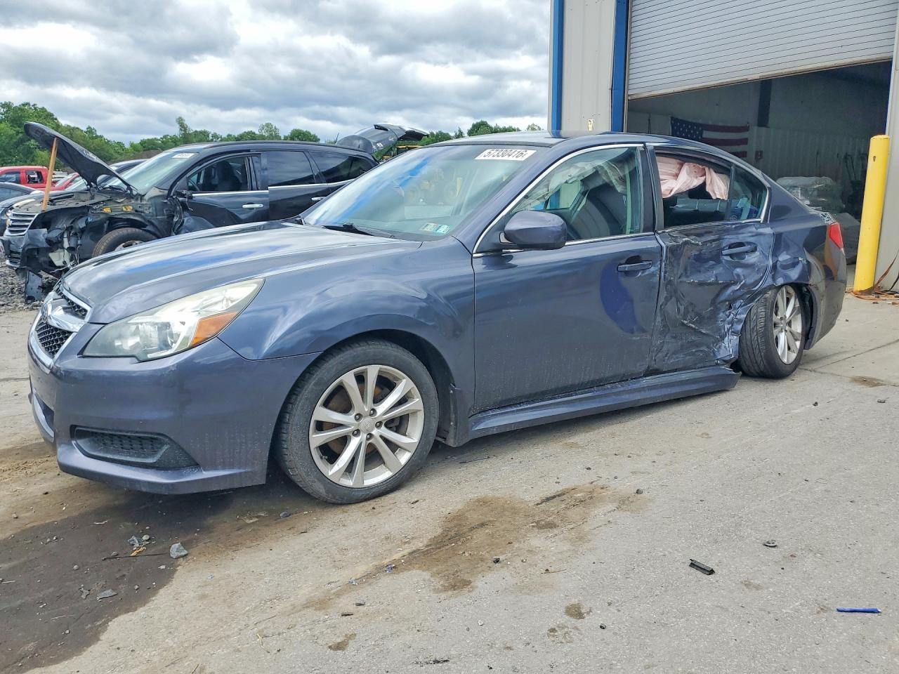 2014 SUBARU Legacy