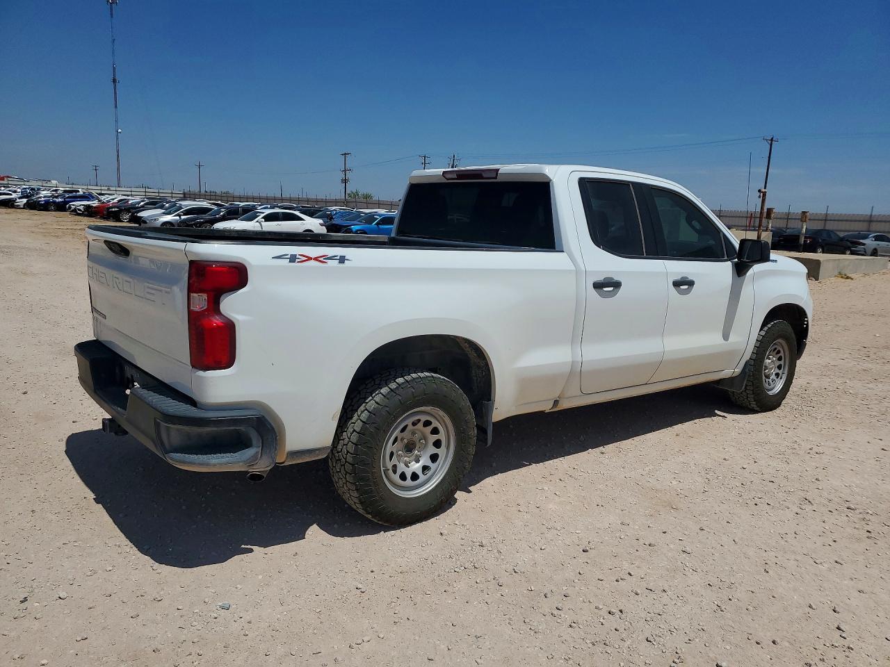 2023 CHEVROLET Silverado