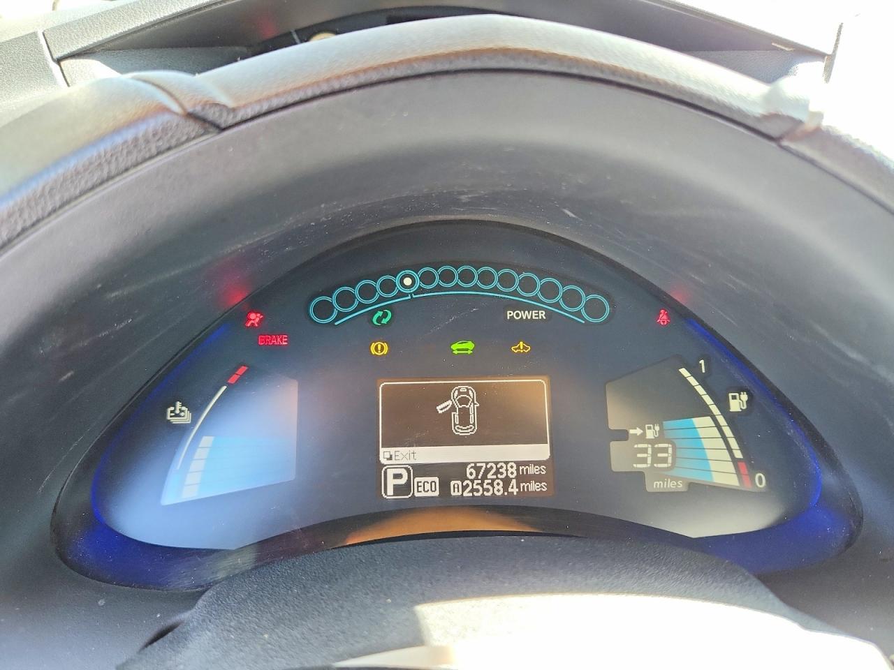 2015 NISSAN LEAF