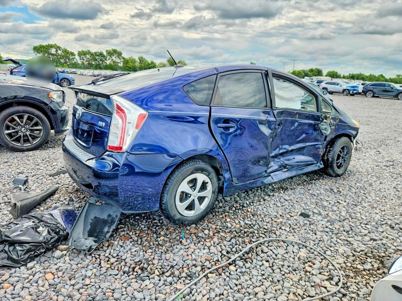 2013 TOYOTA PRIUS