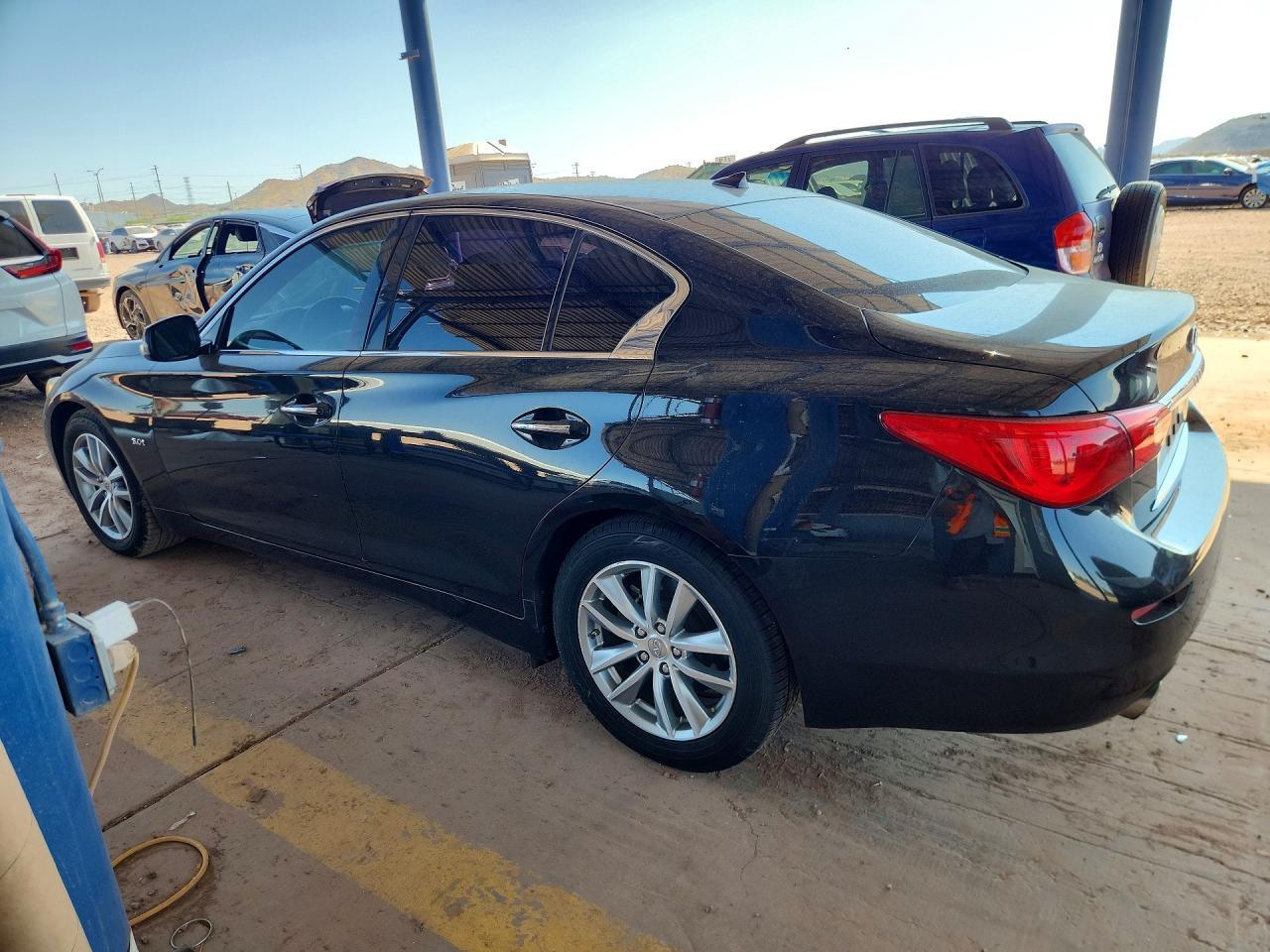 2017 INFINITI Q50