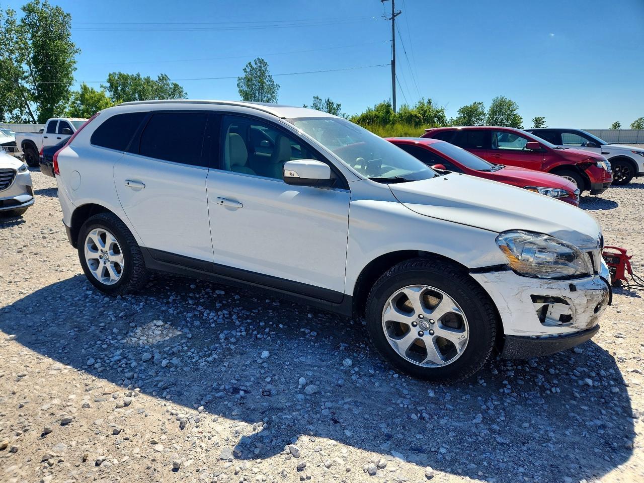2013 VOLVO XC60