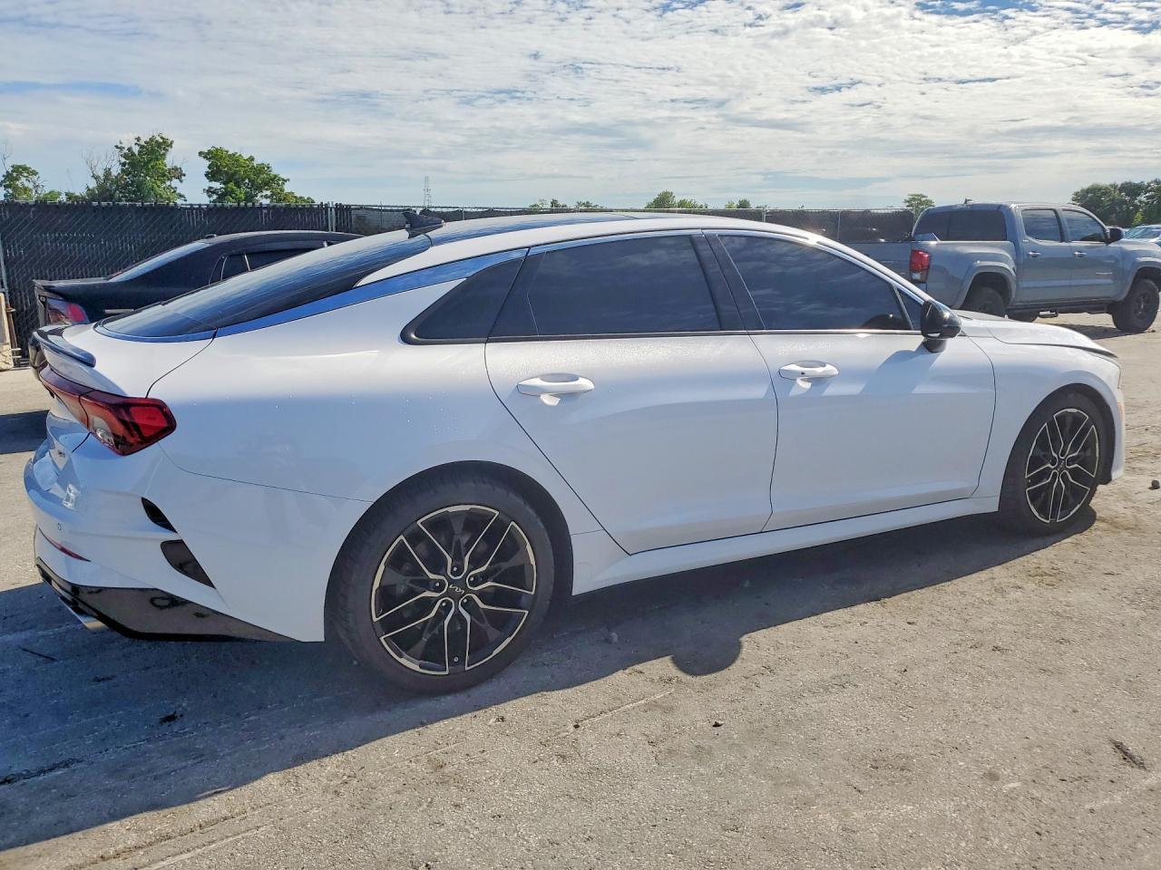 2024 KIA K5