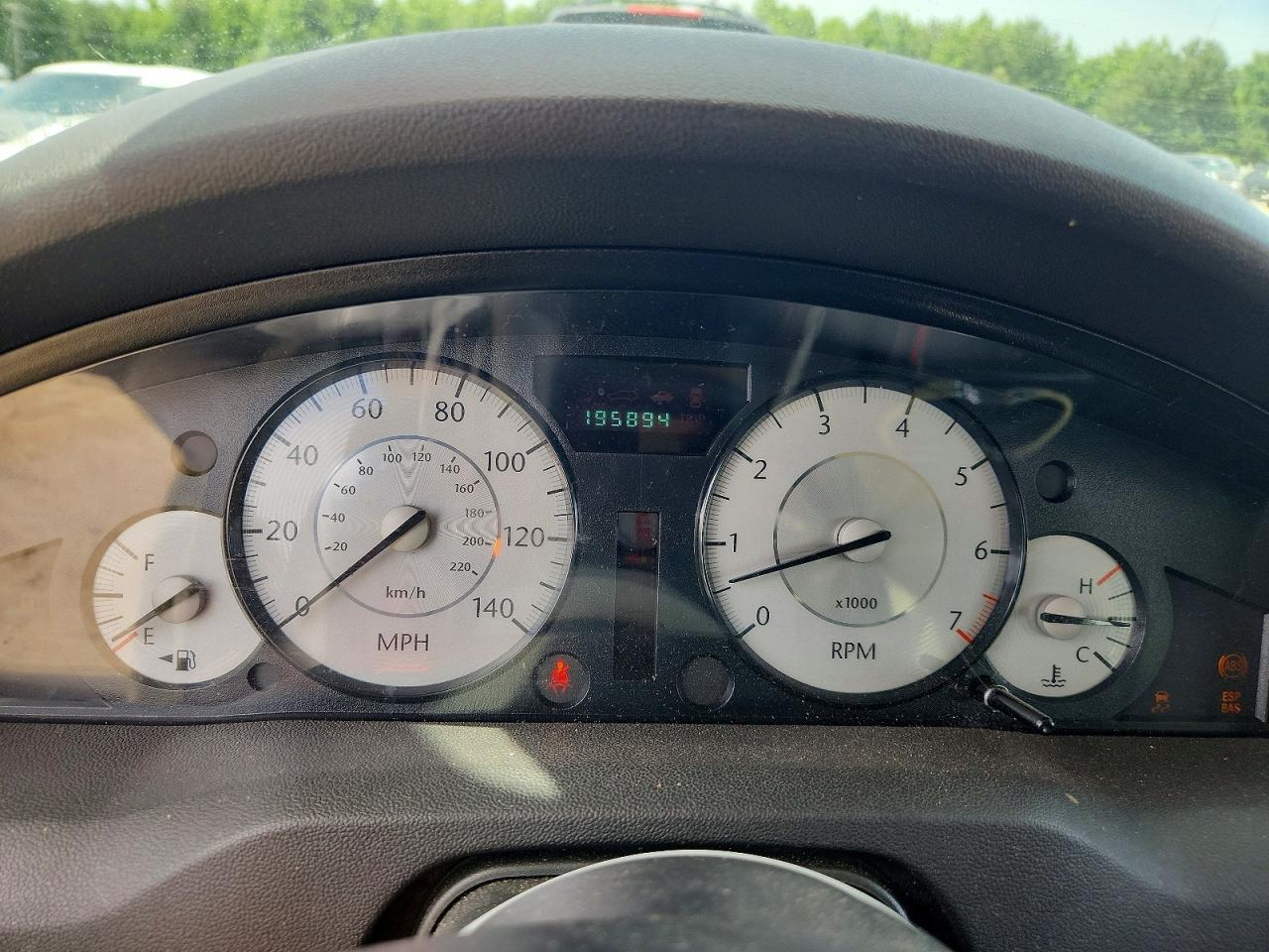 2010 CHRYSLER 300