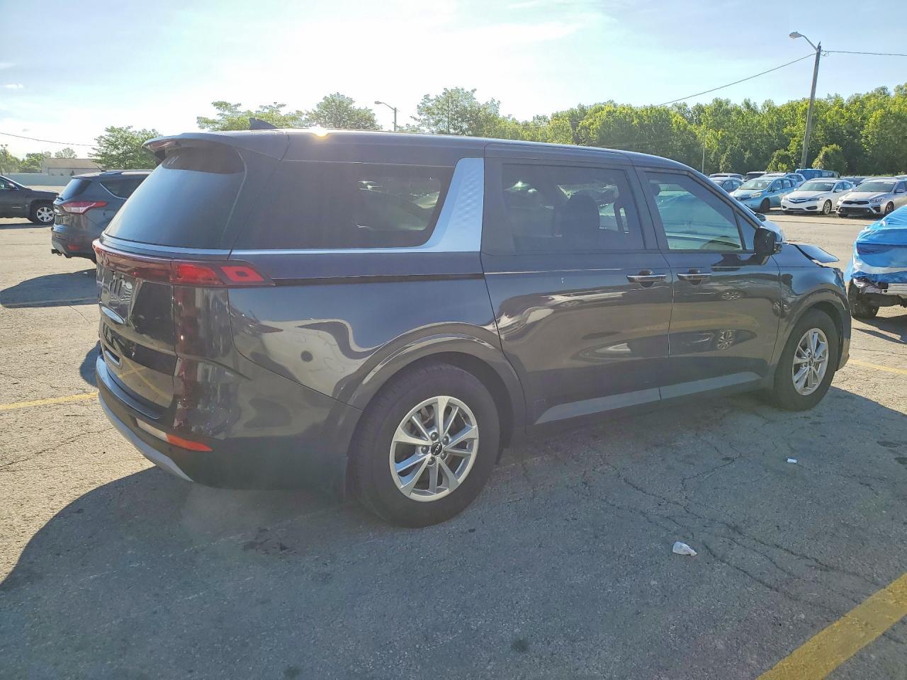 2022 KIA Carnival