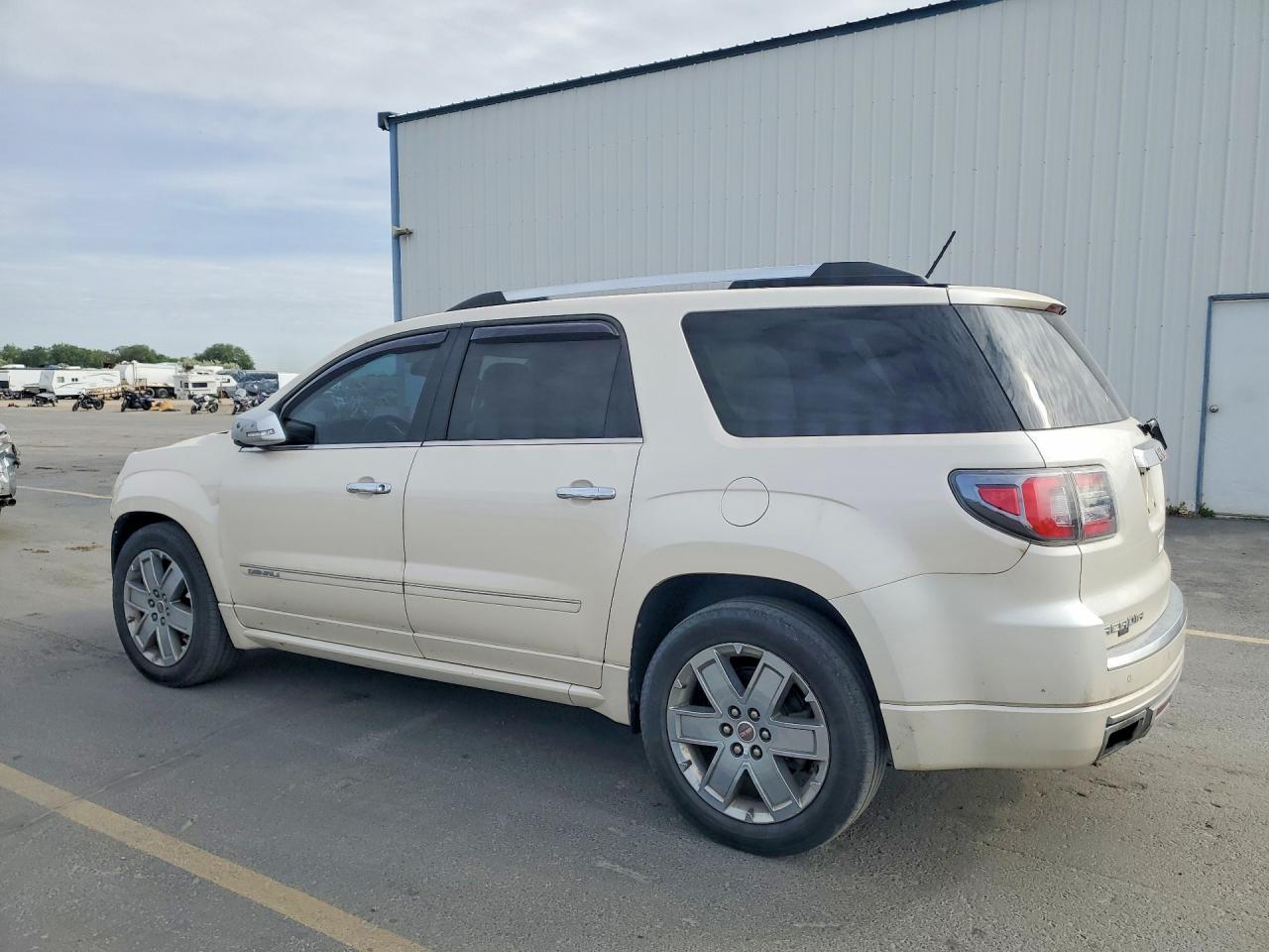 2013 GMC ACADIA