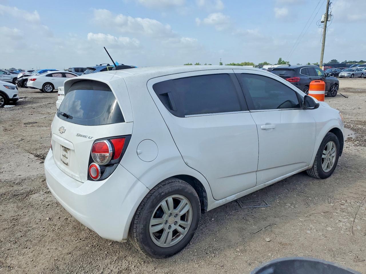 2016 CHEVROLET SONIC