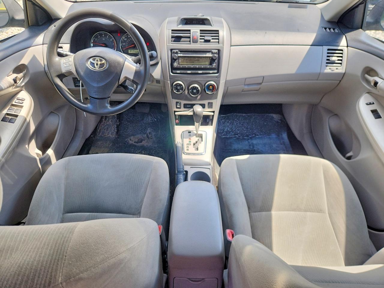 2010 TOYOTA COROLLA
