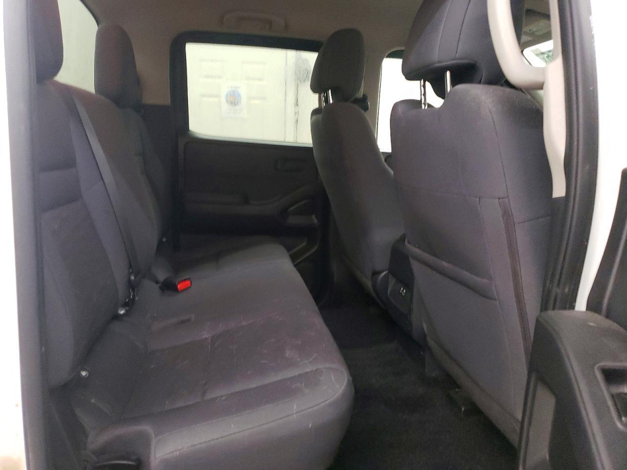 2023 NISSAN Frontier