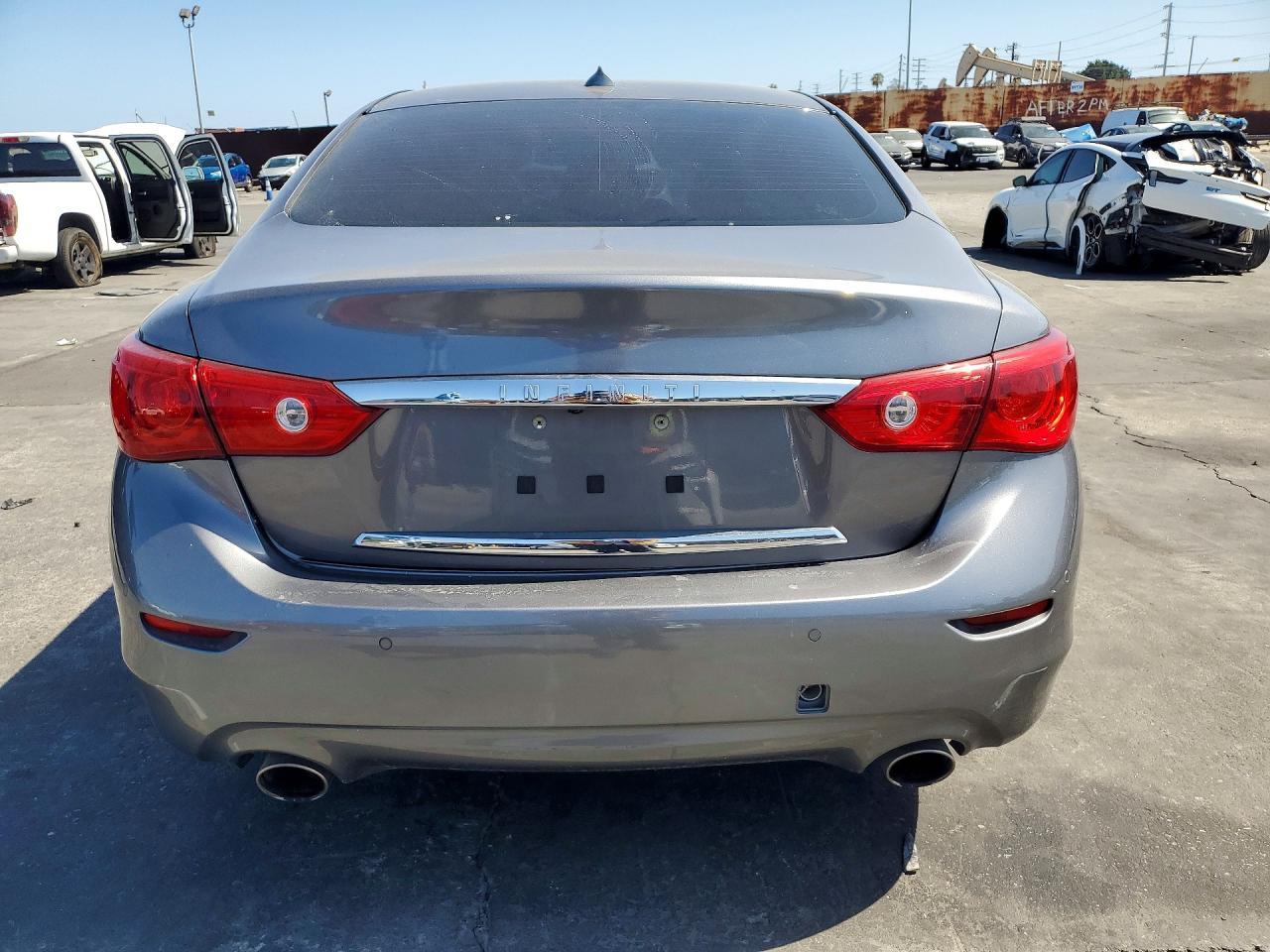 2014 INFINITI Q50