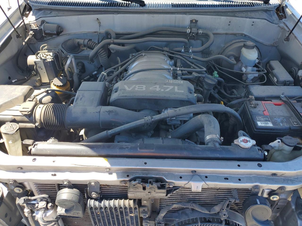 2002 TOYOTA Sequoia