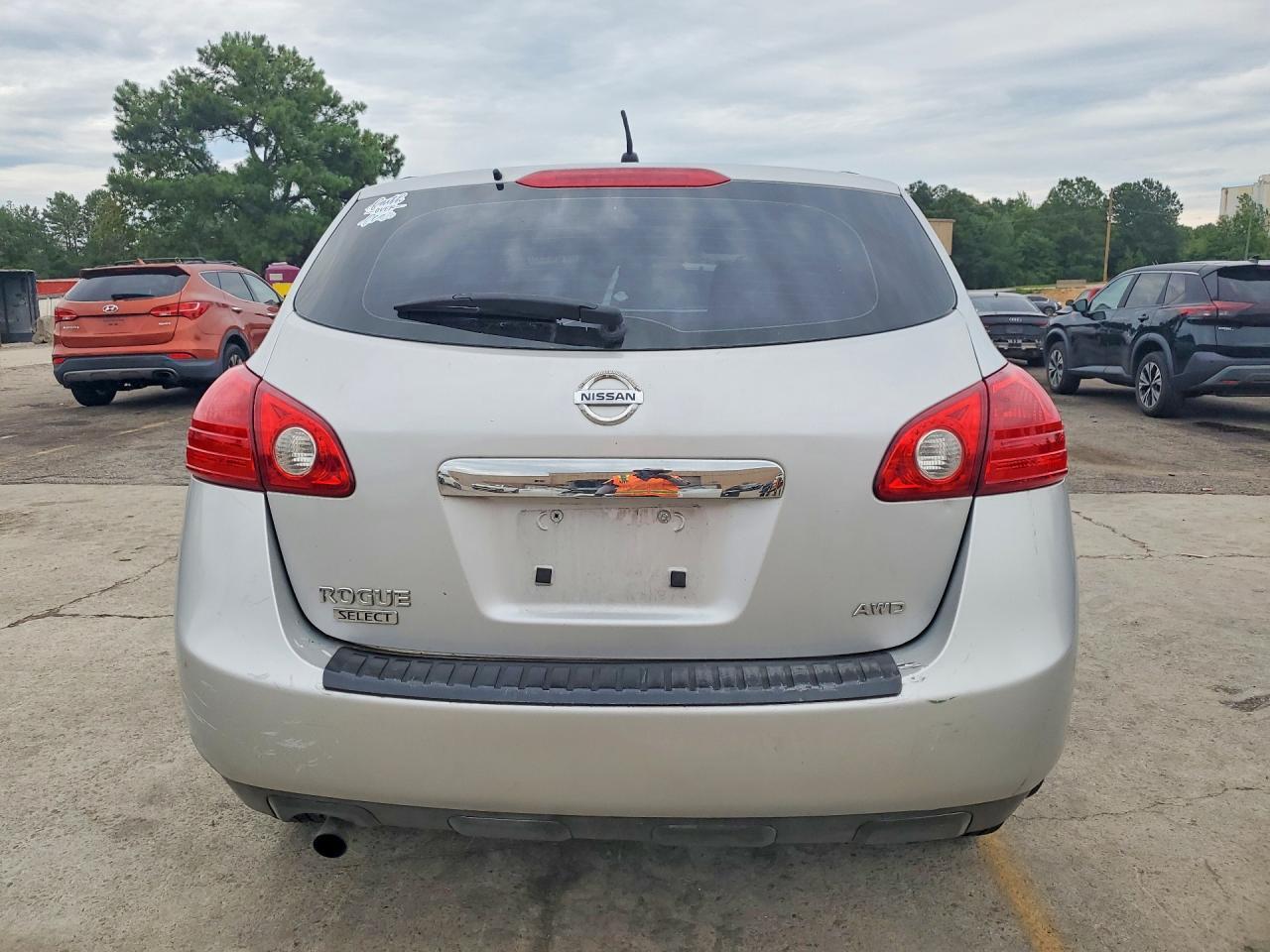 2014 NISSAN ROGUE