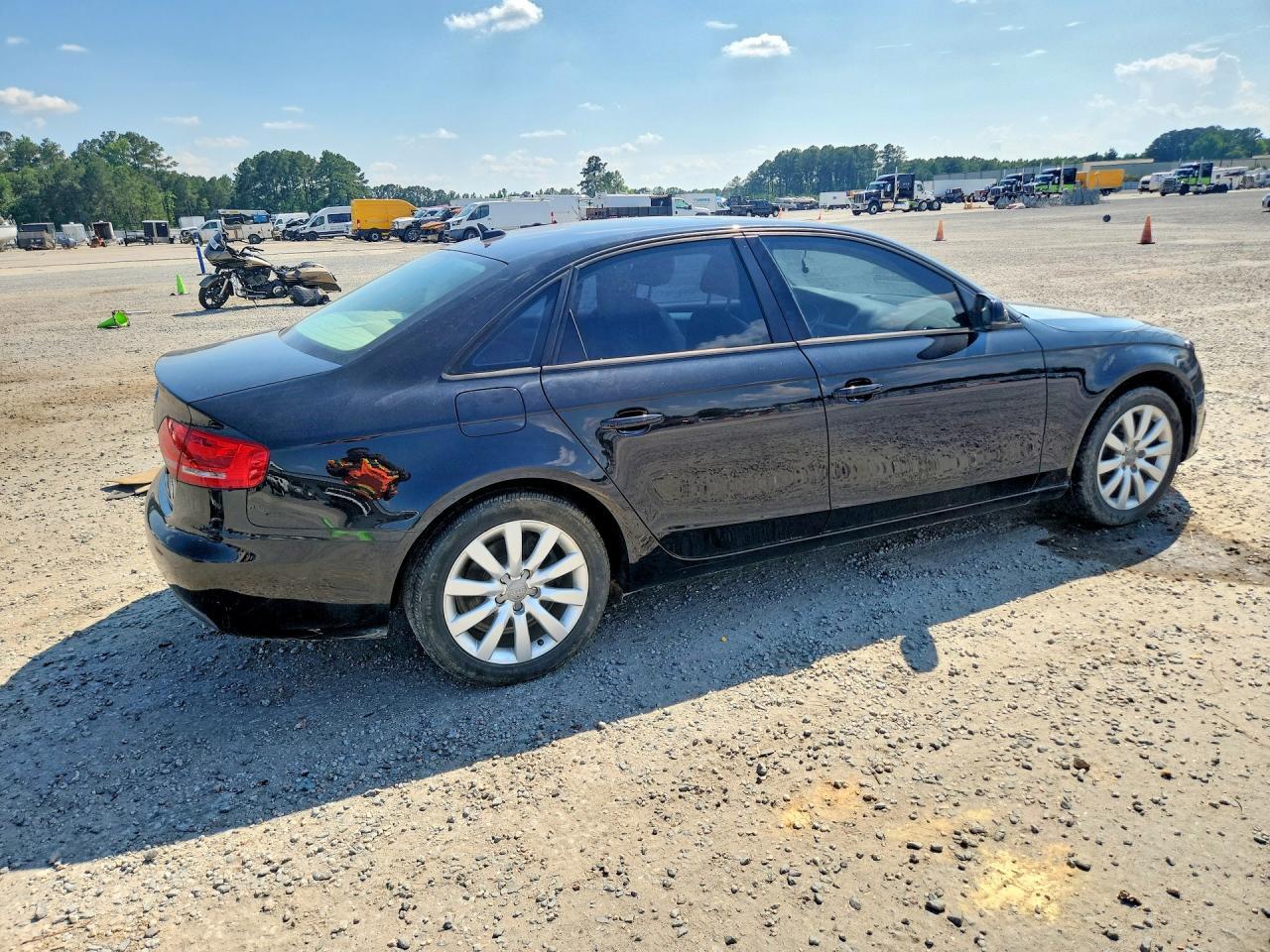 2012 AUDI A4 Quattro